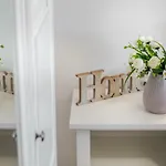 Luxury Alkar With Swimming Pool Apartment Razanj