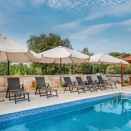 Luxury Alkar With Swimming Pool * Ražanj