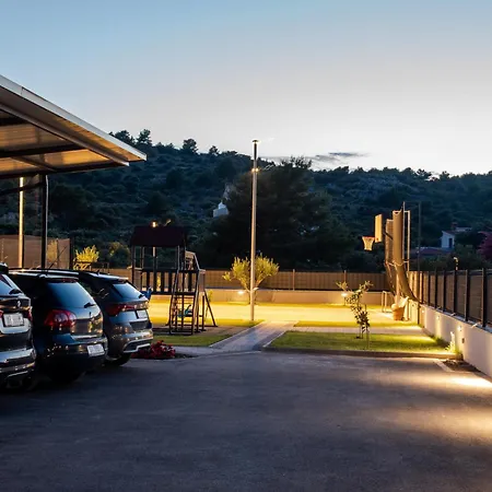 Daire Luxury Alkar With Swimming Pool Ražanj