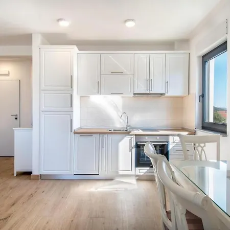 Apartment Luxury Alkar With Swimming Pool *