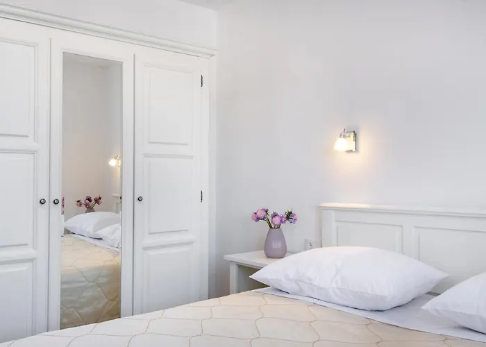 Lägenhet Luxury Alkar With Swimming Pool *