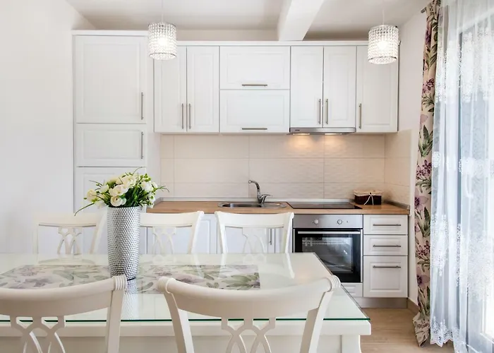 Daire Luxury Alkar With Swimming Pool Ražanj