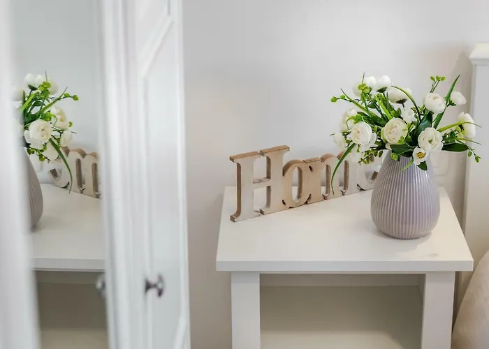 Luxury Alkar With Swimming Pool Daire Ražanj